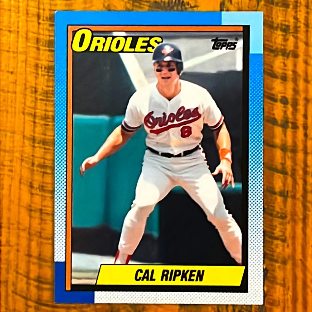 RARE NEAR MINT 1990 Topps Cal Ripken Jr. Baseball Card #570